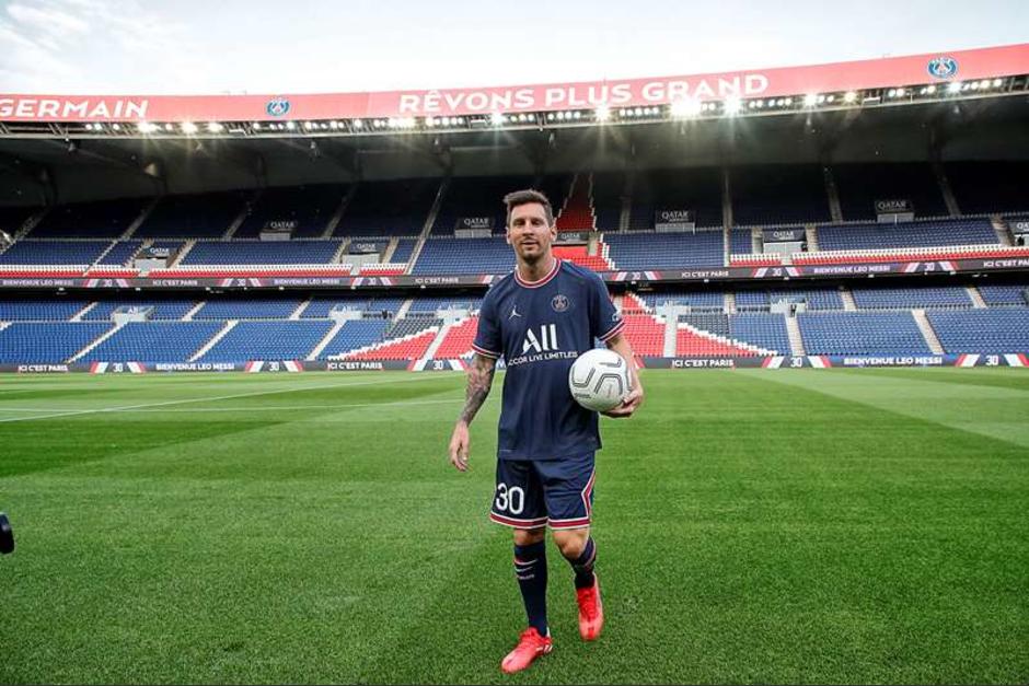 Messi se convirti&oacute; en el nuevo fichaje del PSG. (Foto: PSG)