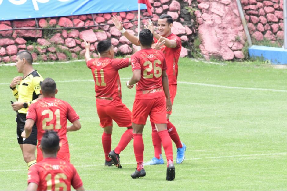 Jos&eacute; Mart&iacute;nez anot&oacute; el doblete frente al Deportivo Malacateco. (Foto: Cortes&iacute;a Nuestro Diario)