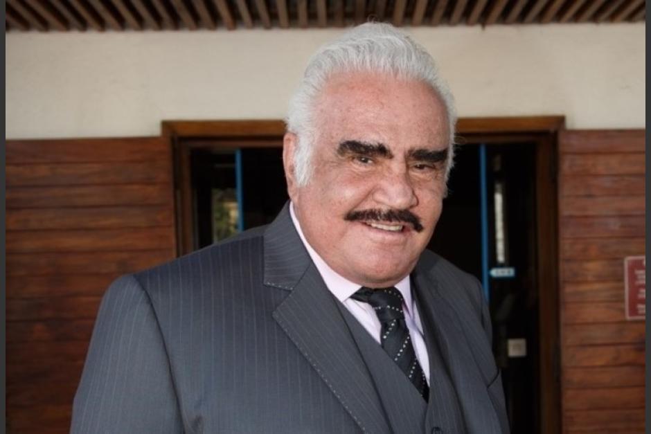 Médico que atiende a Vicente Fernández informó que le realizaron una traqueostomía y que se encuentra sin sedación. (Foto: Los Ángeles Times)