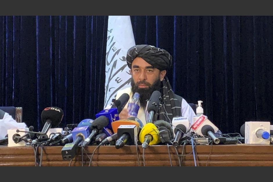 De acuerdo con los talibanes, las mujeres "estarán contentas" de vivir bajo el sharía. (Foto: actualidad.rt.com)