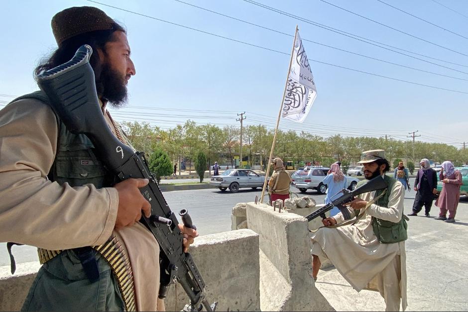 Los talibanes aplican su justicia en Kabul. (Foto: AFP)