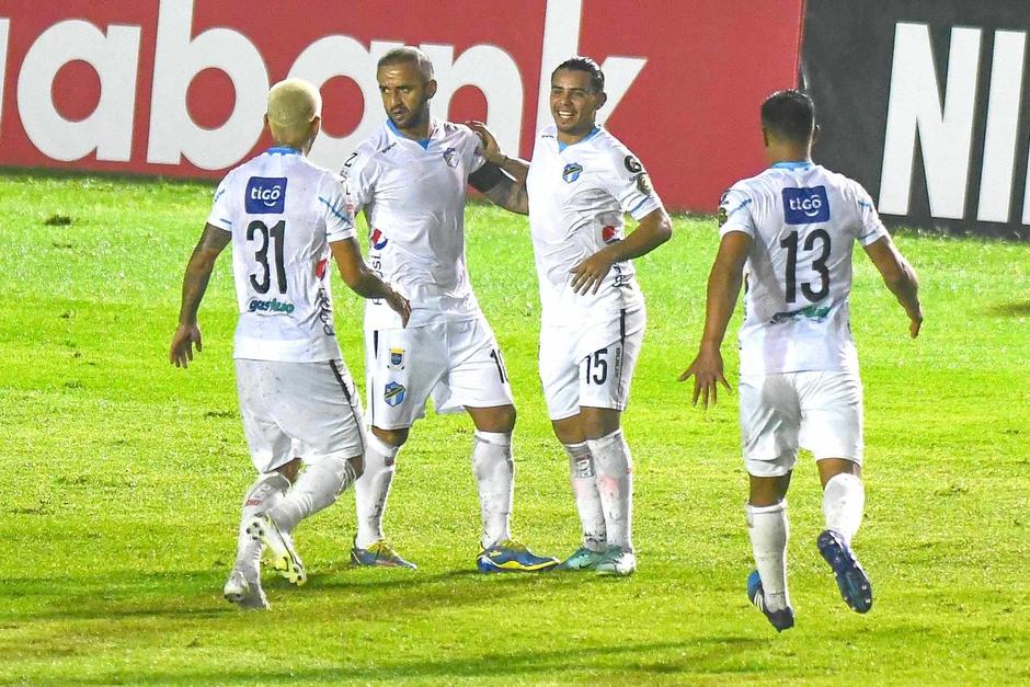 El cuadro Crema buscar&aacute; la victoria en tierras salvadore&ntilde;as. (Foto: Sergio Mu&ntilde;oz/Nuestro Diario)