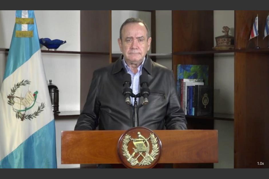El presidente Alejandro Giammattei ofreció una nueva cadena nacional. (Foto: Captura de pantalla)