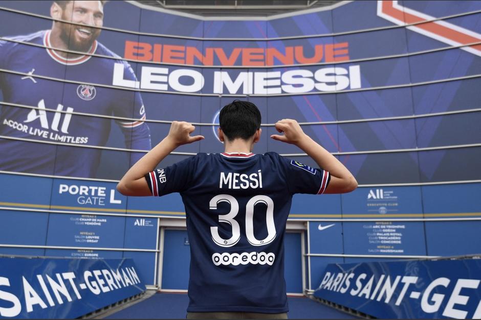 El Brest prohibe la presencia de seguidores del PSG y portar la camiseta con el nombre de Leo Messi. (Foto: AFP)