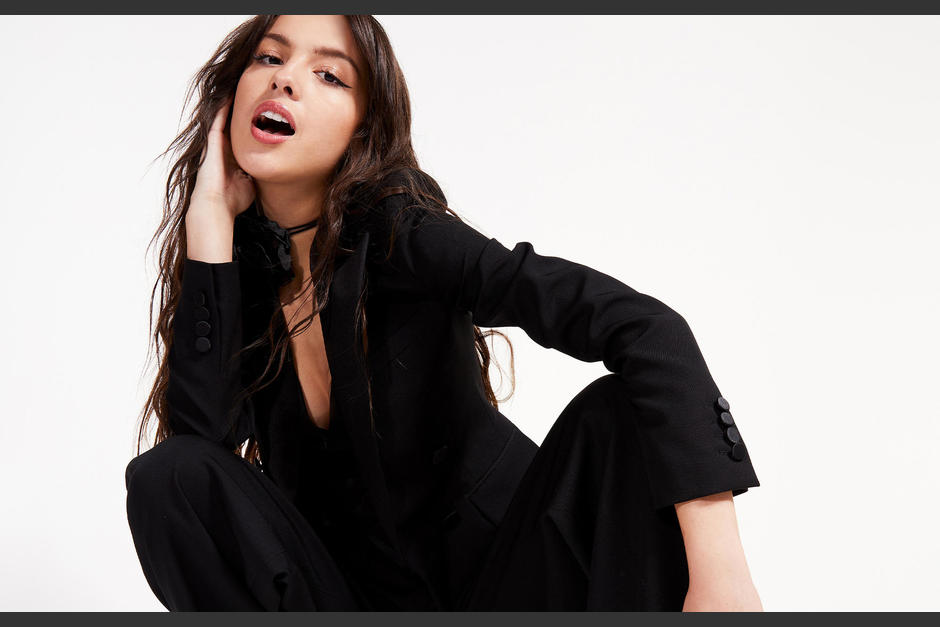 El &aacute;lbum debut de Olivia Rodrigo es el disco m&aacute;s vendido del 2021 hasta el momento. (Foto: Divas del Pop Twitter)