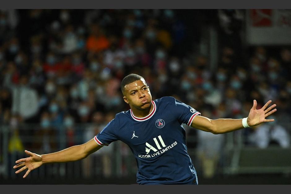 El jugador francés sigue en la búsqueda de una manera para abandonar el PSG. (Foto: AFP)