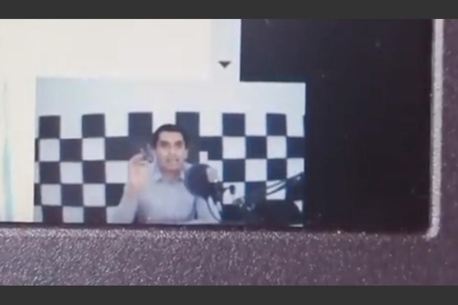 Un maestro universitario pidió no utilizar lenguaje inclusivo en su clase o de lo contrario los sacaría de la misma. (Foto: captura de video)