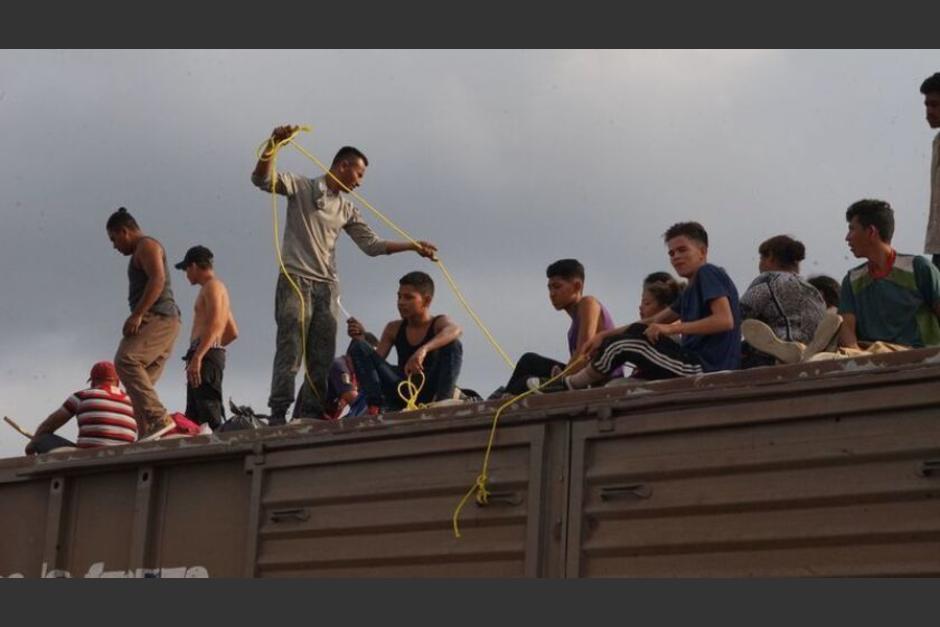 Los testimonios de los migrantes coinciden en que buscan mejores oportunidades en Estados Unidos.&nbsp; (Foto: Los Angeles Times)