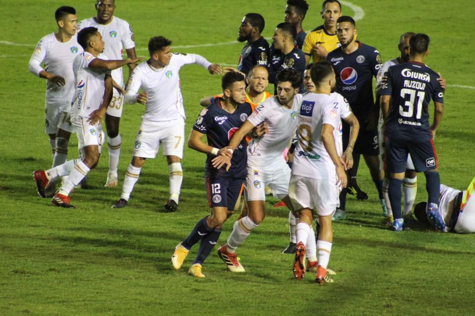 La razón de la pelea entre Comunicaciones y Motagua La razón de la pelea entre Comunicaciones y Motagua