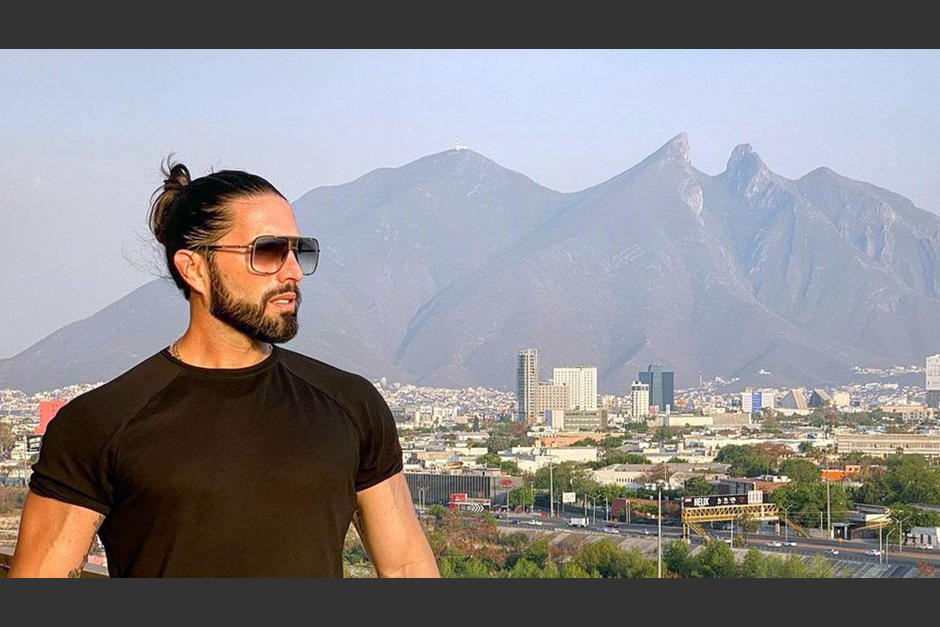 El artista regiomontano se salv&oacute; de morir junto con sus acompa&ntilde;antes. (Foto: Instagram/Poncho De Nigris)