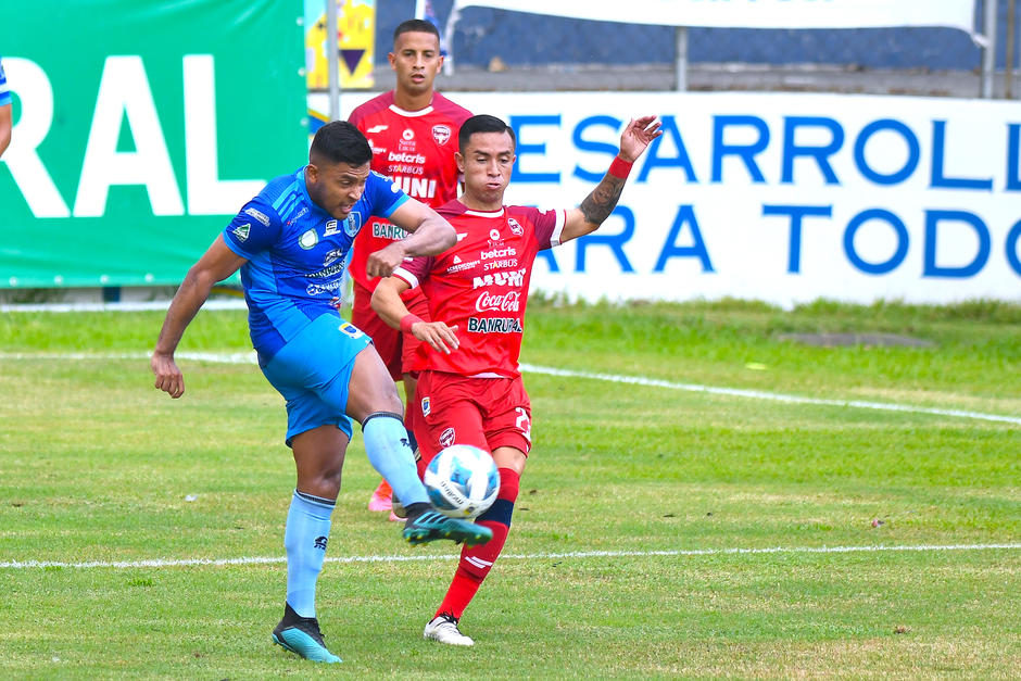 Malacateco elimin&oacute; al &uacute;ltimo campe&oacute;n nacional y se medir&aacute; a Antigua en semifinales. (Foto: Nuestro Diario)