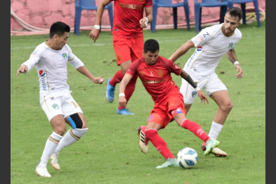 El Cl&aacute;sico 317 entre Municipal y Comunicaciones termin&oacute; en empate 0 a 0. (Foto: Cortes&iacute;a Nuestro Diario)&nbsp;