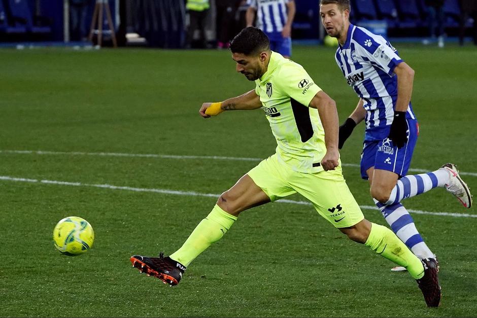El uruguayo puso el gol de la victoria para el cuadro colchonero. (Foto: AFP)&nbsp;