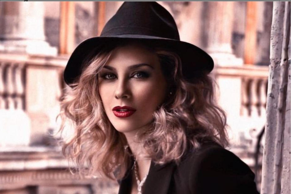 Aracely dijo en entrevista los términos por los que sí aceptaría aparecer en la serie de Luis Miguel. (Foto: Instagram)