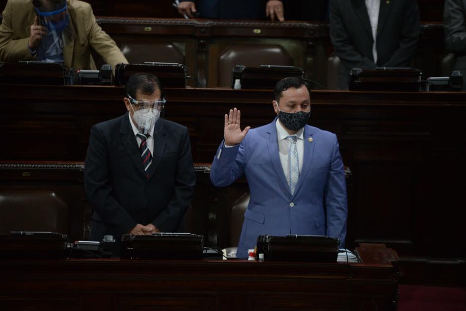 El diputado interpelante no pudo hacerle ninguna pregunta al ministro de Gobernación. (Foto: Wilder López/Soy502)