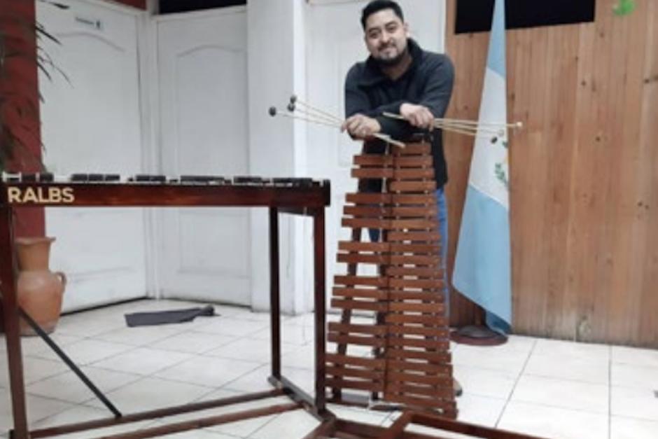 Tras once intentos fallidos, el artista logró fabricar los diseños portátiles y desarmables. (Foto: La Voz de Xela)