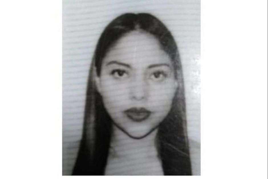 El cuerpo Luz María López Morales fue localizado por trabajadores municipales cuando limpiaban un tragante. (Foto: Soy502)