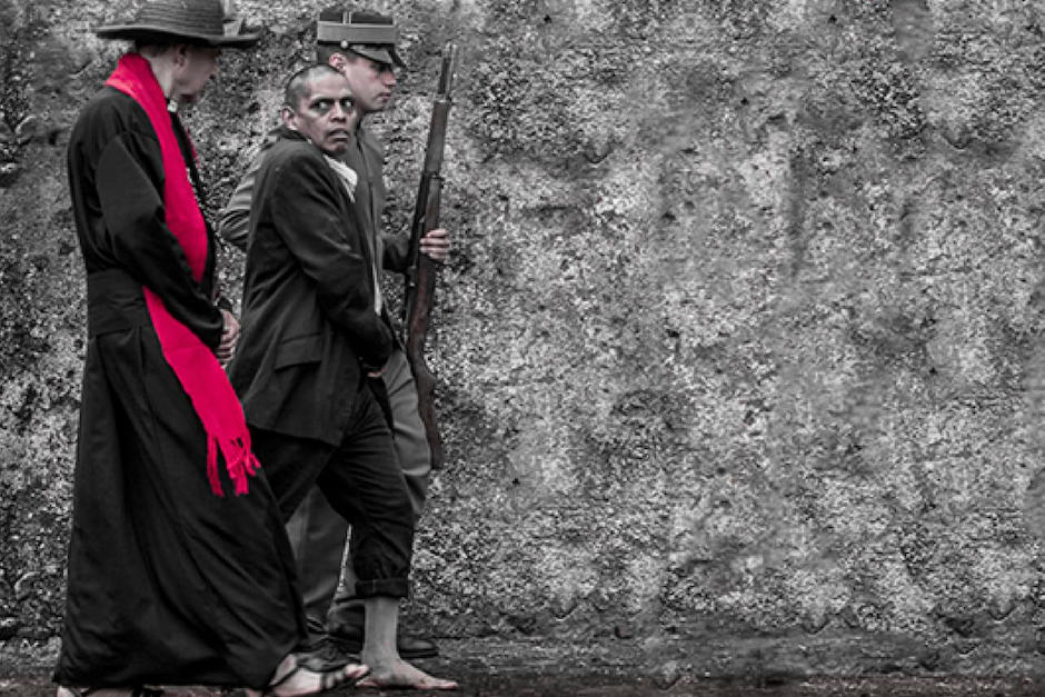 Película guatemalteca se estrenará en febrero en los cines nacionales. (Foto: Miculax, el regreso del diablo oficial)