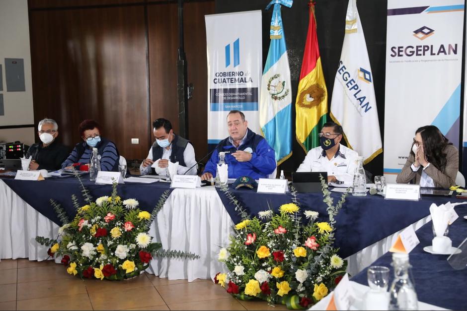 El presidente Alejandro Giammattei se reuni&oacute; con alcaldes y gobernadores de San Marcos y de Huehuetenango. (Foto: Presidencia)