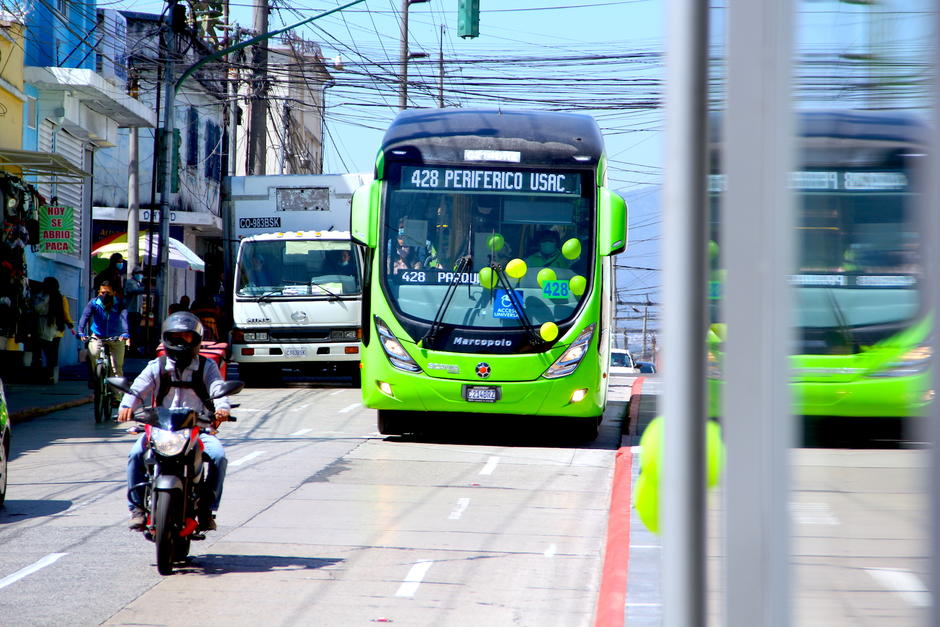 La L&iacute;nea 7 habilit&oacute; sus &uacute;ltimas estaciones para complementar el circuito que recorre la zona 1, Anillo Perif&eacute;rico hasta la USAC. (Foto: Fredy Hern&aacute;ndez/Soy502)