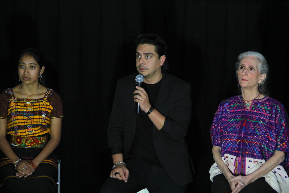 El crew de la película se reunió desde temprano el 3 de febrero para conocer si eran parte de los nominados a los Globos de Oro. (Foto: Fredy Hernández/Soy502)
