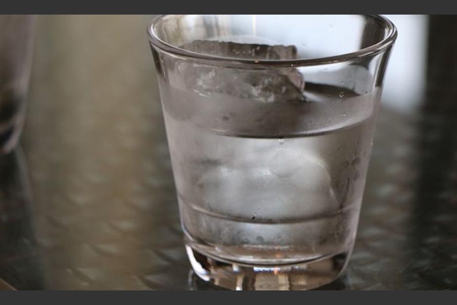 El hombre puso saliva en una bebida de su exjefe con la intención de matarlo de una forma muy extraña. (Foto: Pixabay)