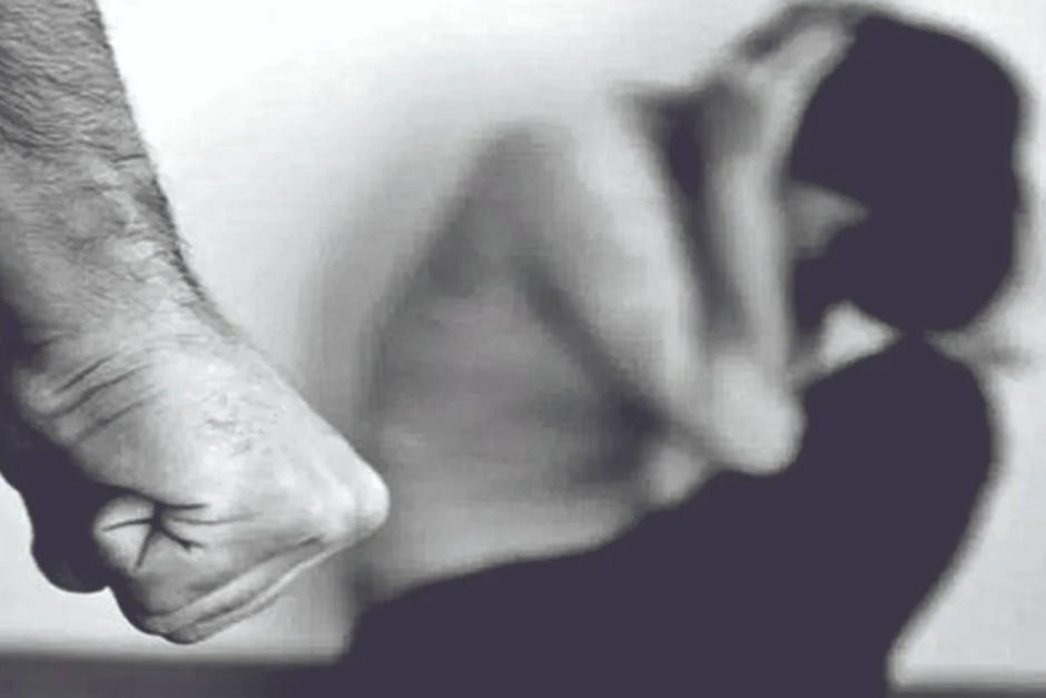 La pareja sentimental de Andrea la golpe&oacute; al punto de dejarla ciega, hoy pelea por sus hijos. (Foto Ilustrativa; Pixabay)