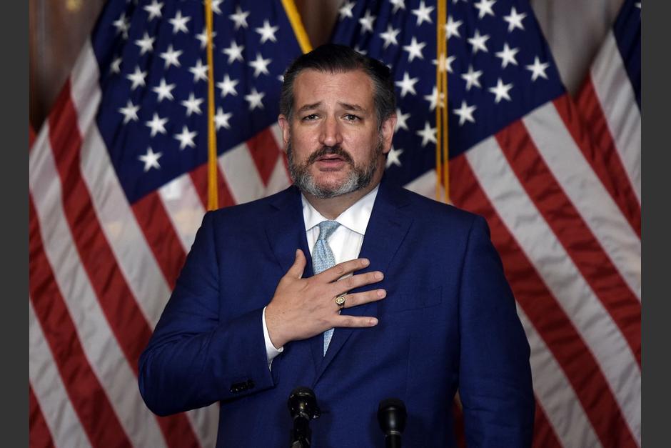El senador Ted Cruz había partido junto con su familia hacia Cancún para escapar del frío que azota Texas. (Foto: AFP)