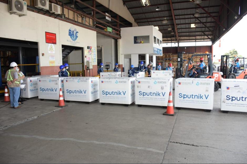 Este s&aacute;bado 3 de julio ingres&oacute; un nuevo lote con 200 mil vacunas Spunik V a Guatemala. (Foto: MSPAS)