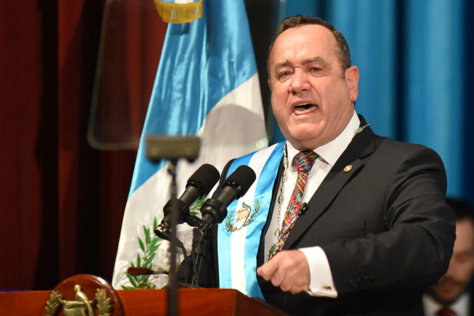 El presidente Alejandro Giammattei se encuentra entre los mandatarios peor evaluados de Latinoamérica. (Foto: AFP)