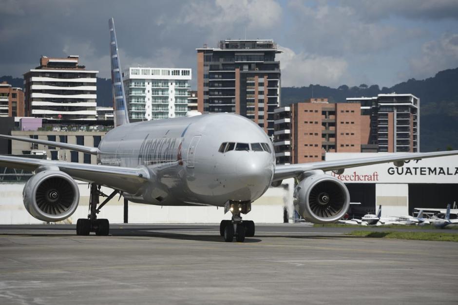 Un lote de 1.5 millones de vacuna Moderna arribó a Guatemala este jueves 8 de julio. (Foto: Wilder López/Soy502)