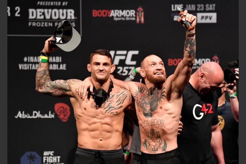 Conor McGregor y Dustin Poirier se enfrentarán el sábado 10 de julio en el cuadrilátero. (Foto: The Mirror)