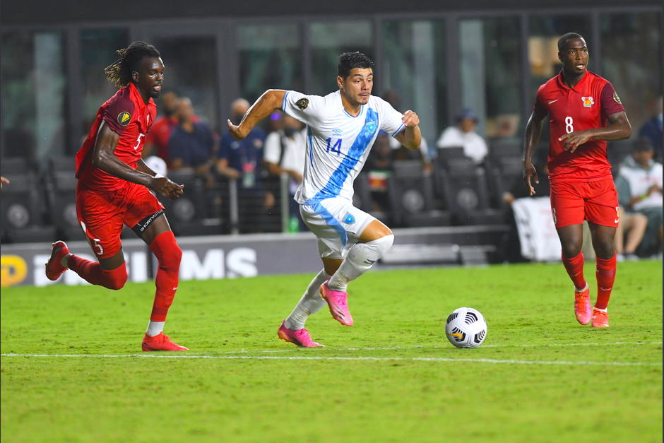 Carlos Ruiz exige que por dignidad no se asista a la Copa Oro tras el fracaso en la ronda preliminar. (Foto: Pedro Pablo Mijangos/Nuestro Diario)