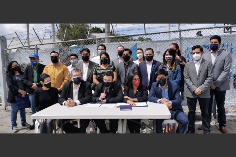 La Bancada Semilla pidió la renuncia del presidente Alejandro Giammattei por el mal manejo de la crisis por covid-19. (Foto: Captura de video