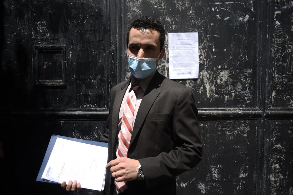 El asesor jurídico de la Usac, José Luis Quintanilla, no pudo notificar al Congreso. (Foto: Wilder López/Soy502)&nbsp;