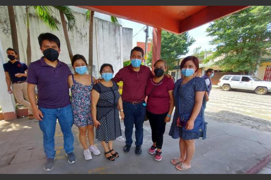 La familia Velásquez González perdió a dos familiares a causa del Covid-19. (Foto: Alejandro Gómez/Diario del Sur)