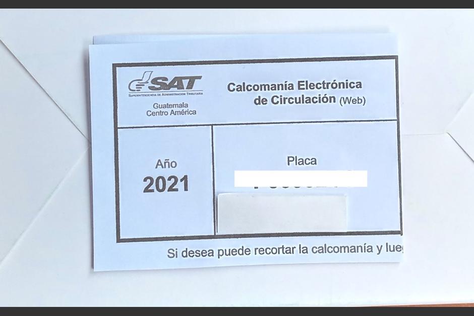 La calcomanía evidencia la solvencia del impuesto de circulación (Foto: Archivo/Soy502)