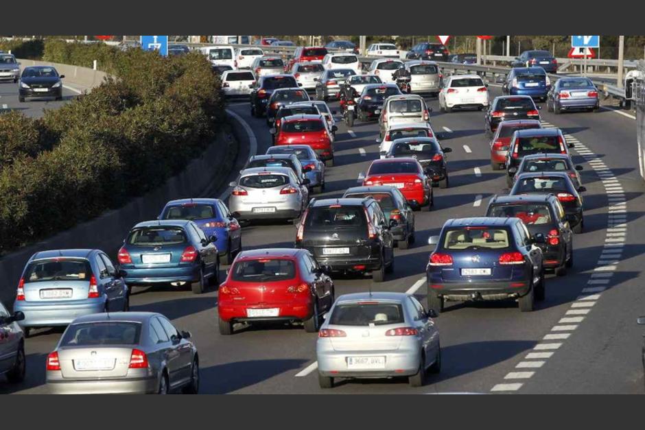 El impuesto de circulación de vehículo se puede pagar en diferentes bancos del país. (Foto: única360)