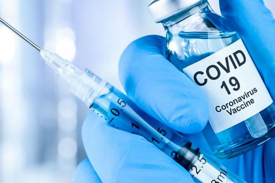 Como cualquier fármaco, las vacunas anticovid pueden presentar reacciones adversas en el organismo. (Foto: Pixabay)