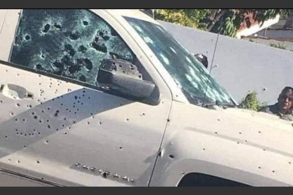 Varios vehículos fueron localizados tras un enfrentamiento armado que se registró en la frontera de Comalapa en México, muy cerca de Huehuetenango. (Foto: Redes Sociales/medios locales)