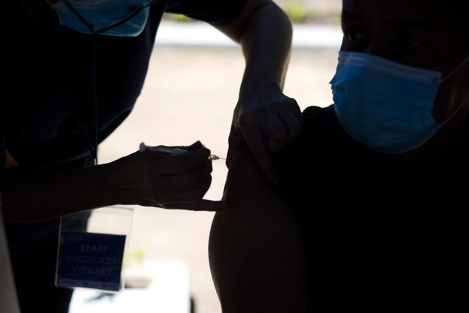 En Nueva York pagarán 100 dólares a las personas que se vacunen contra el Covid-19. (Foto ilustrativa: Wilder López/Soy502)