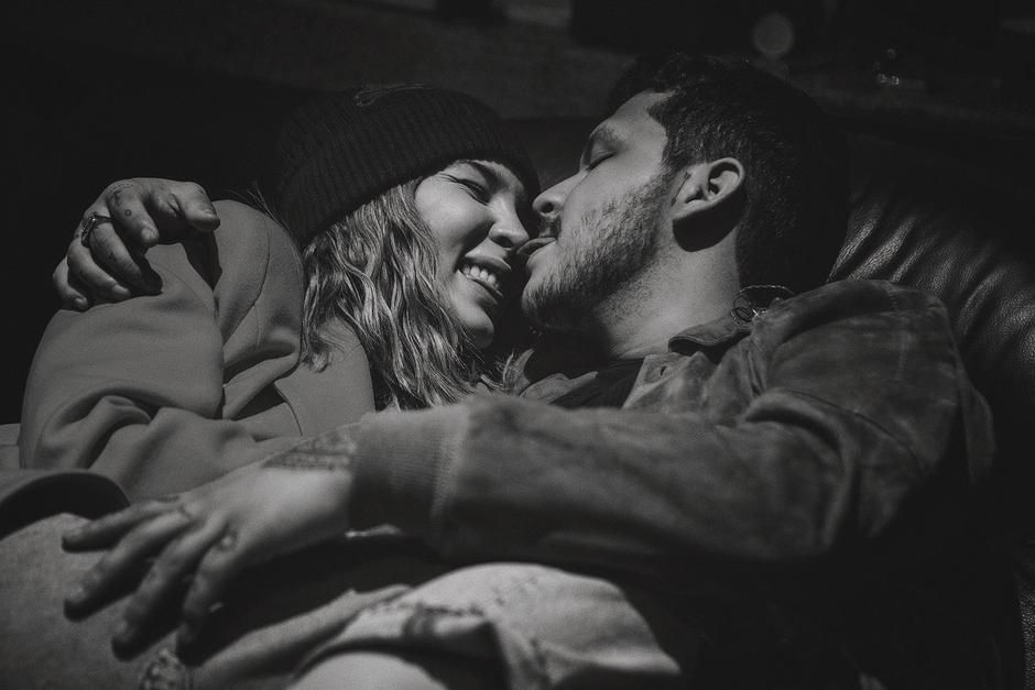 Belinda y Christian Nodal muestran video de su reencuentro luego que la cantante mexicana tuvo Covid-19. (Foto: twitter Cristian Nodal)