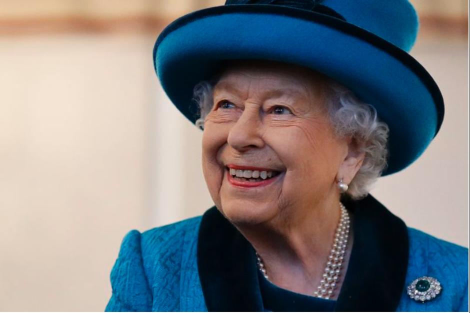 A trav&eacute;s de un comunicado, la reina Isabel II mostr&oacute; su regocijo con el nacimiento de la hija de Meghan y Harry. (Foto: AFP)