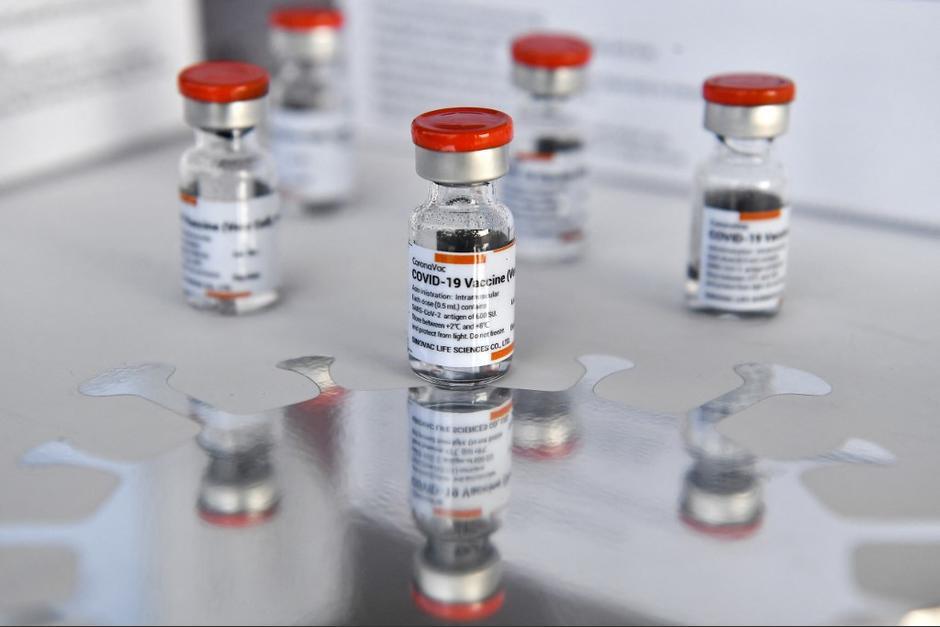 El Ministerio de Salud Pública y Asistencia Social actualizó las cifras de la vacunación en el país. (Foto: AFP)