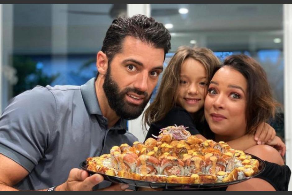 La pareja concibi&oacute; a una hija durante el matrimonio. (Foto: Instagram)