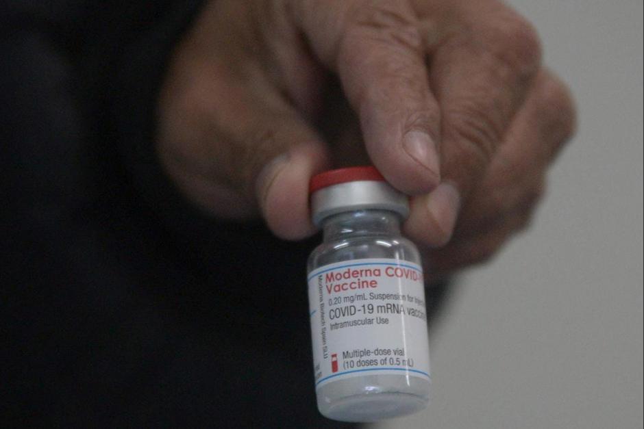 El frasco con las 10 dosis de la vacuna desapareció el pasado 26 de febrero. (Foto: Wilder López/Soy502)