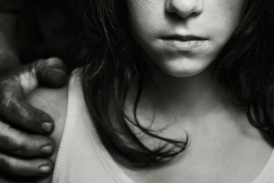 La pareja de guatemaltecos est&aacute; acusada de explotar menores y madres guatemaltecas indocumentadas en sus negocios. (Foto: AFP)