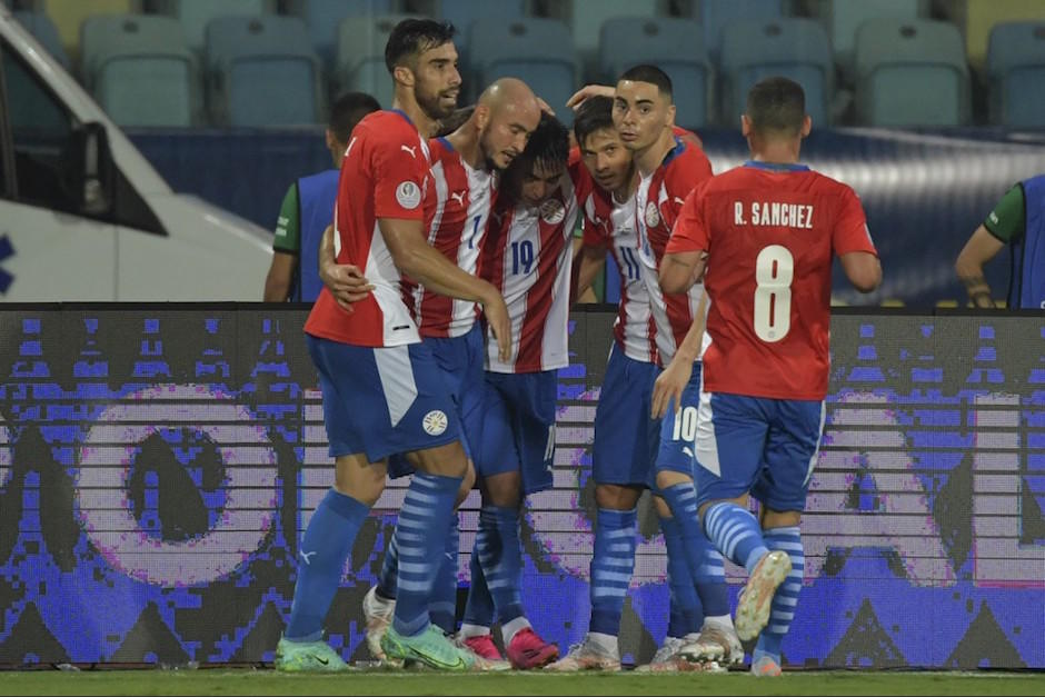 En menos de tres minutos la selección de Paraguay venció a Bolivia. (Foto: AFP)