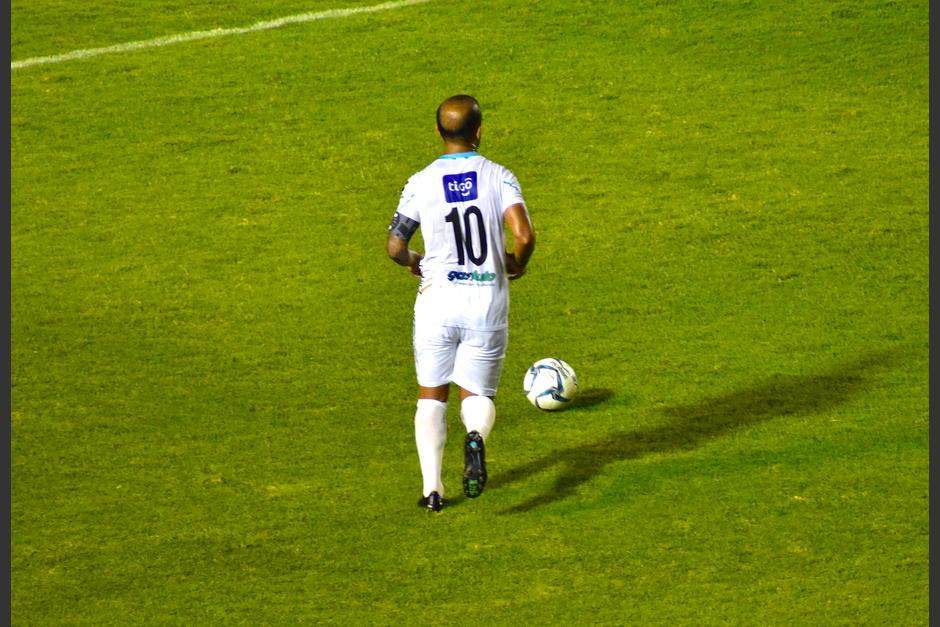 José Manuel "el Moyo" Contreras seguirá vistiendo de blanco en la próxima temporada. (Foto: Fredy Hernández/Soy502)