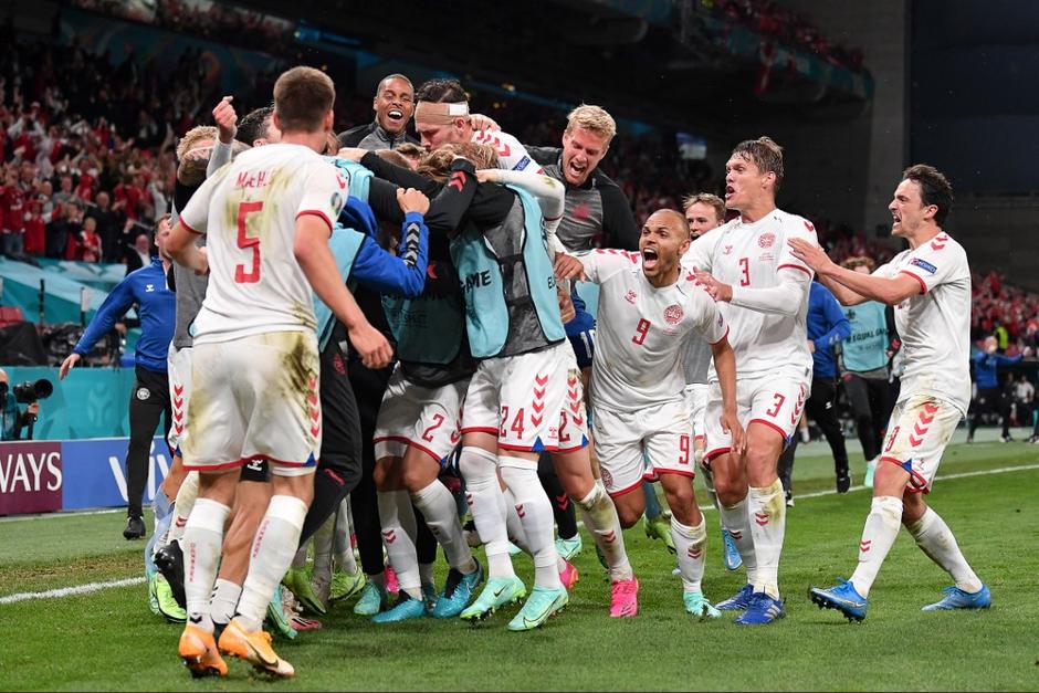 Dinamarca lleg&oacute; en el &uacute;ltimo lugar al partido y termin&oacute; como segundo del grupo B. (Foto: AFP)
